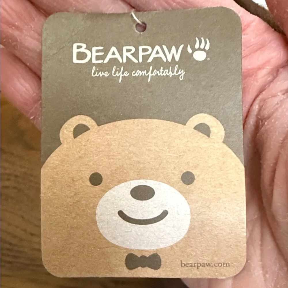 BearPaw cozy durable